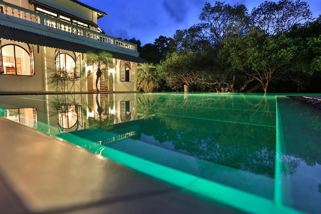 Horathapola Estate Hotel Marawila Buitenkant foto