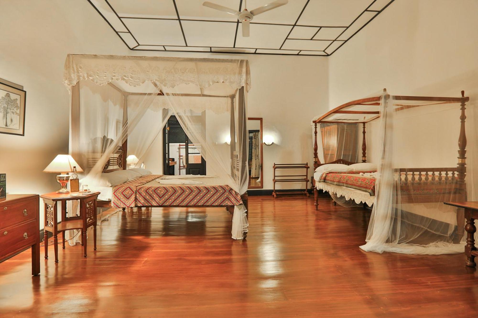 Horathapola Estate Hotel Marawila Buitenkant foto